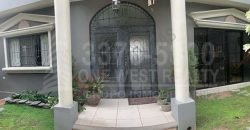 Casa en Venta Colonia Altos de las Hadas Circuito Cerrado Tegucigalpa, Honduras Casa en Venta Colonia Altos de las Hadas Circuito Cerrado Tegucigalpa, Honduras