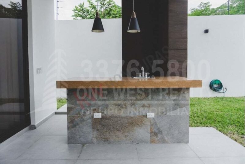 Residencial El Pedregal , San Pedro Sula hermosa casa en pre-venta