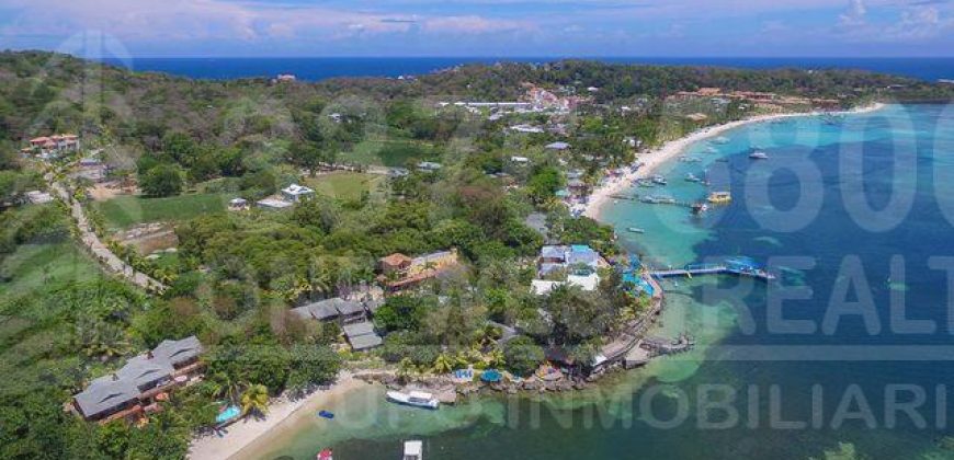 Kai Linda Way On Roatan- Acqua Di Mar – Unit 1 Kai Linda Way On Roatan- Acqua Di Mar – Unit 1