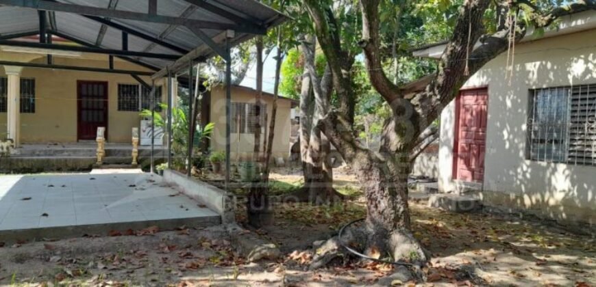 *Terreno grande en venta en El Progreso Yoro, Honduras  Zona comercial CA-13 VENDIDO