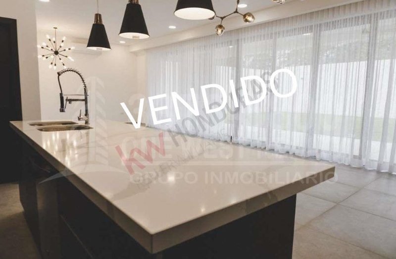 Residencial El Pedregal , San Pedro Sula hermosa casa en pre-venta