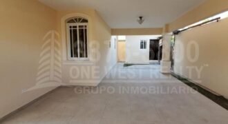 Residencial El Barrial Casa En Alquiler San Pedro Sula