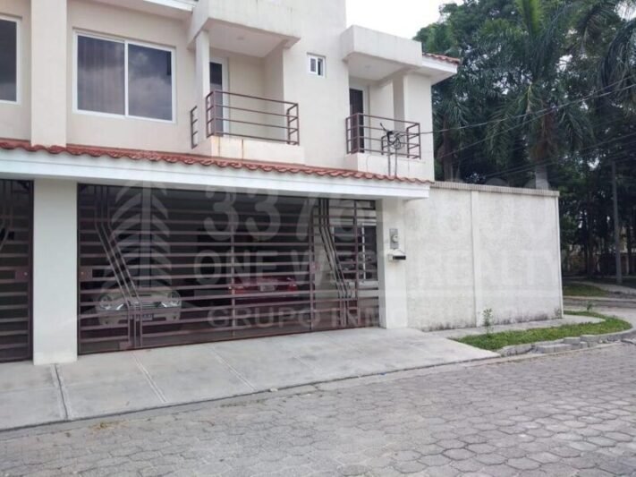 Amplia casa en renta, Colonia Country-San Pedro Sula