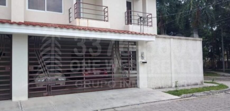 Amplia casa en renta, Colonia Country-San Pedro Sula