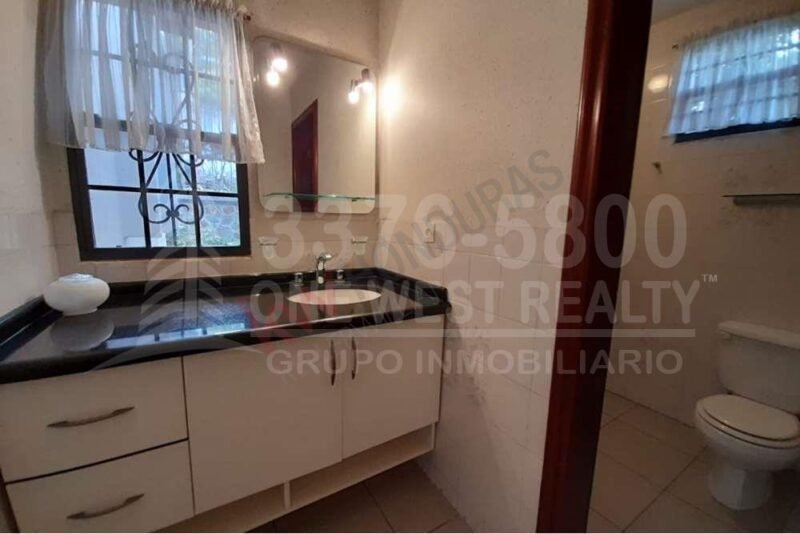 Espectacular casa en renta colonia Figueroa San Pedro Sula