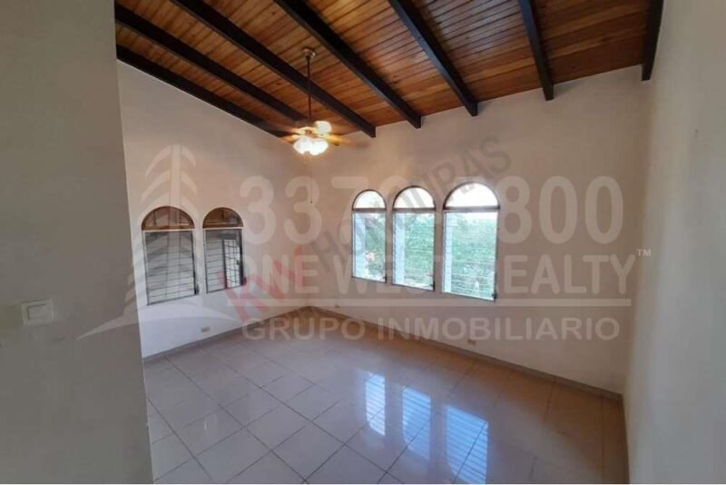 Espectacular casa en renta colonia Figueroa San Pedro Sula