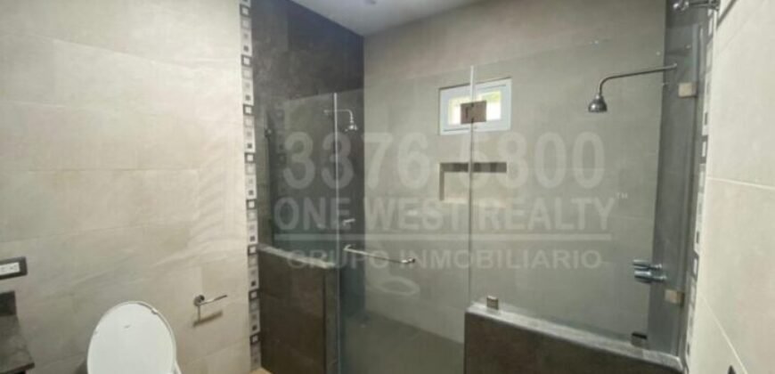 Espectacular casa en venta  ubicada en Res. Casa Maya II