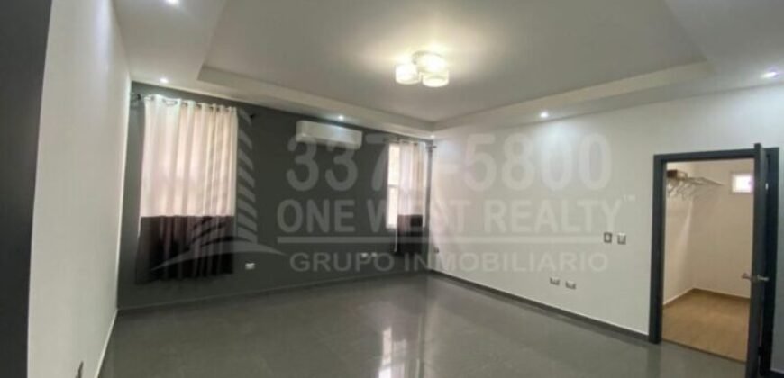 Espectacular casa en venta  ubicada en Res. Casa Maya II