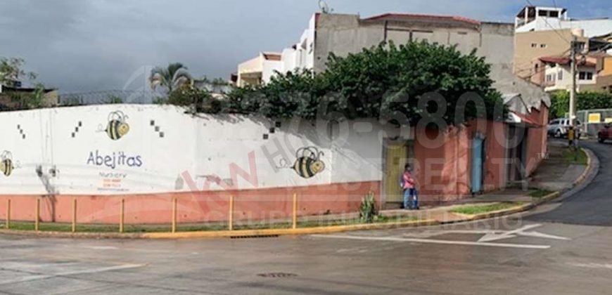 Renta de propiedad comercial | oficinas en alquiler Lomas del Guijarro Tegucigalpa