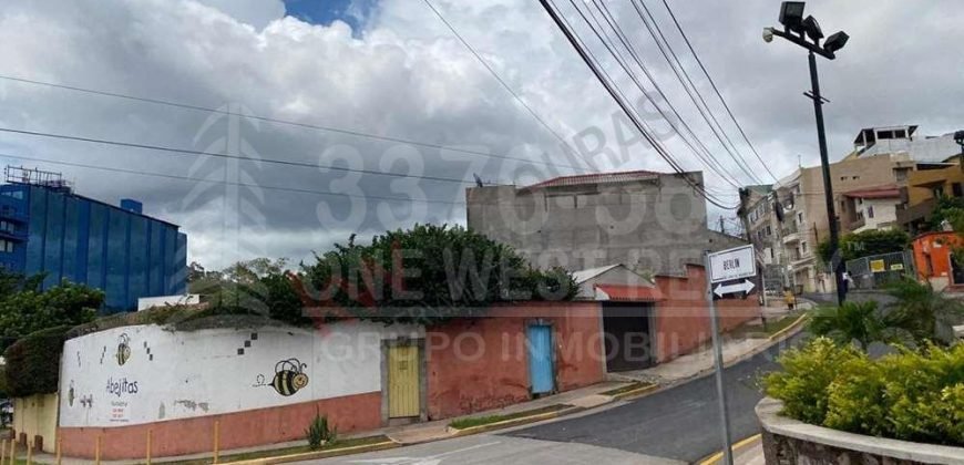 Renta de propiedad comercial | oficinas en alquiler Lomas del Guijarro Tegucigalpa