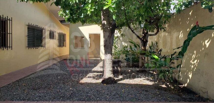 Casa grande en renta San Pedro Sula, Colonia Altiplano 3 habitaciones, 250 m²