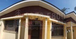 Casa grande en renta San Pedro Sula, Colonia Altiplano 3 habitaciones, 250 m²