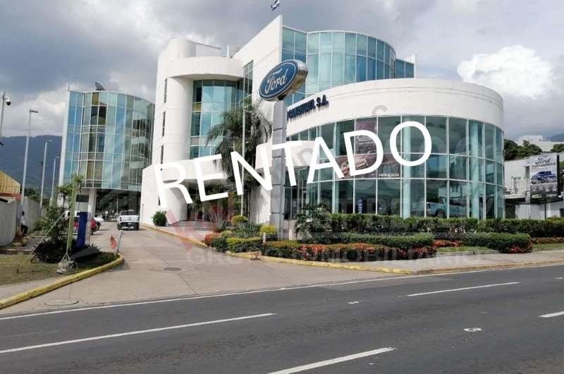 RENTA- Local Comercial en Colonia Trejo Avenida Circunvalación, San Pedro Sula