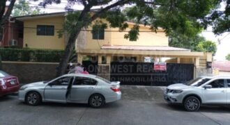 Col. Trejo Casa en Venta San Pedro Sula 5 Habitaciones 4 Baños