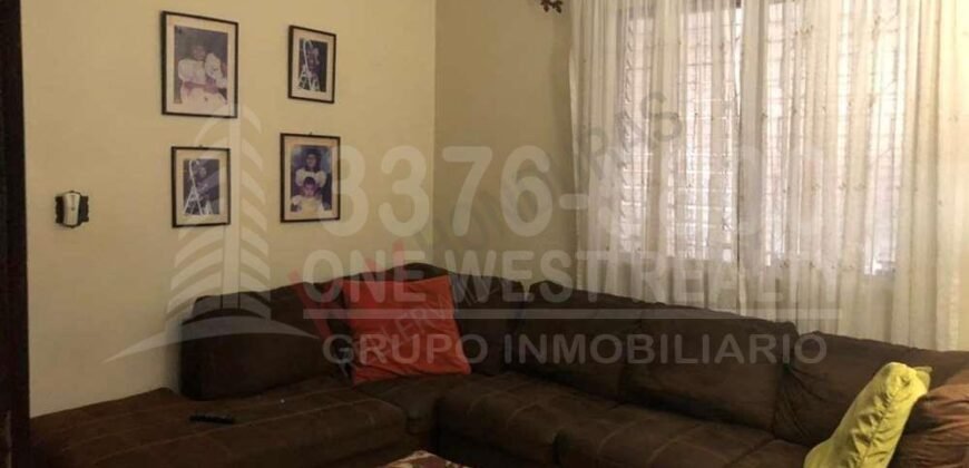 Colonia Universidad Casa Renta  San Pedro Sula – 4 Habitaciones, 2 Salas