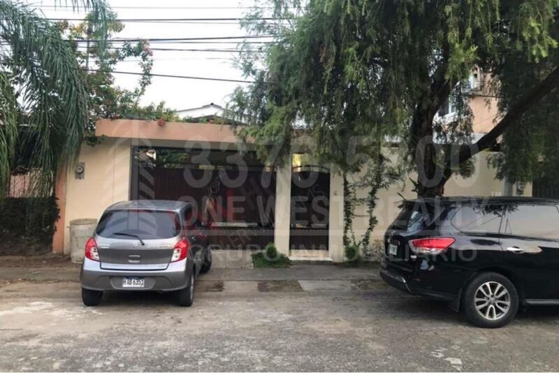 Colonia Universidad Casa Renta  San Pedro Sula – 4 Habitaciones, 2 Salas
