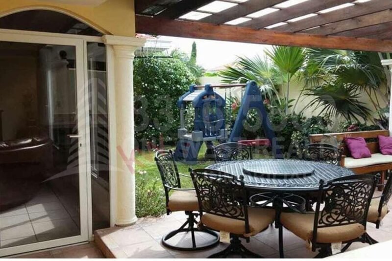 Res. El Barrial Casa en Venta San Pedro Sula Circuito Cerrado