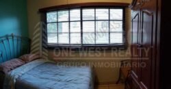 Casa en venta La Col. Universidad San Pedro Sula. Super amplia, y con muchas amenidades Casa en venta La Col. Universidad San Pedro Sula. Super amplia, y con muchas amenidades
