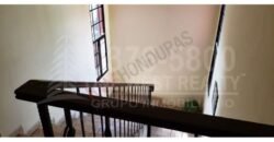 Casa en venta La Col. Universidad San Pedro Sula. Super amplia, y con muchas amenidades Casa en venta La Col. Universidad San Pedro Sula. Super amplia, y con muchas amenidades