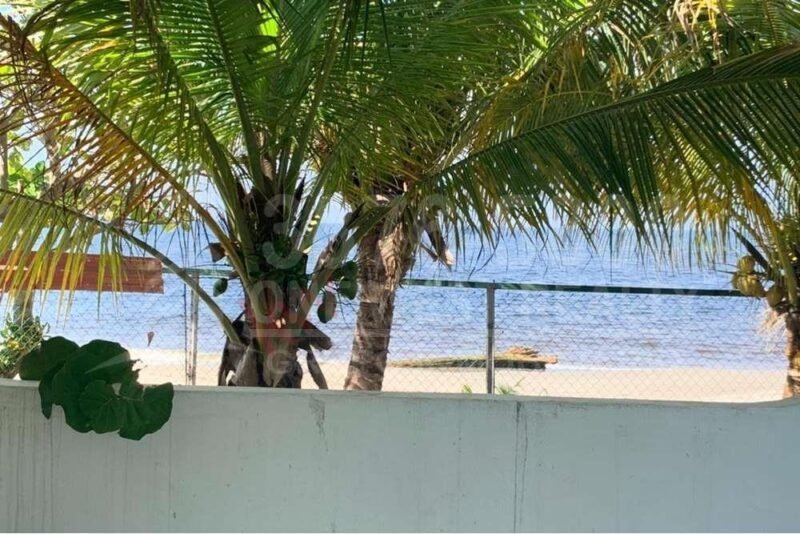 Venta de casa en La Ensenada, Tela Atlántida, Honduras