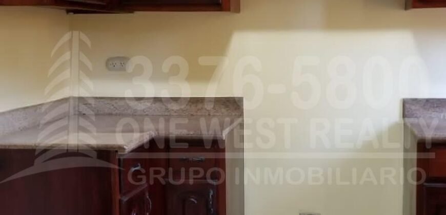 -Renta de Casa en Jardines del Valle San Pedro Sula*