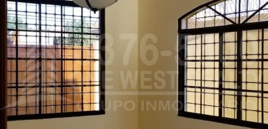-Renta de Casa en Jardines del Valle San Pedro Sula*