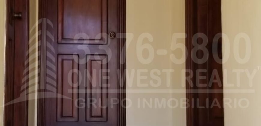 -Renta de Casa en Jardines del Valle San Pedro Sula*