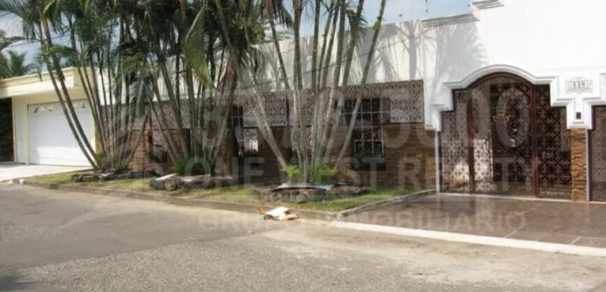 Colonia Trejo Casa en Renta o Venta San Pedro Sula Perfecta para Consulado u Oficina