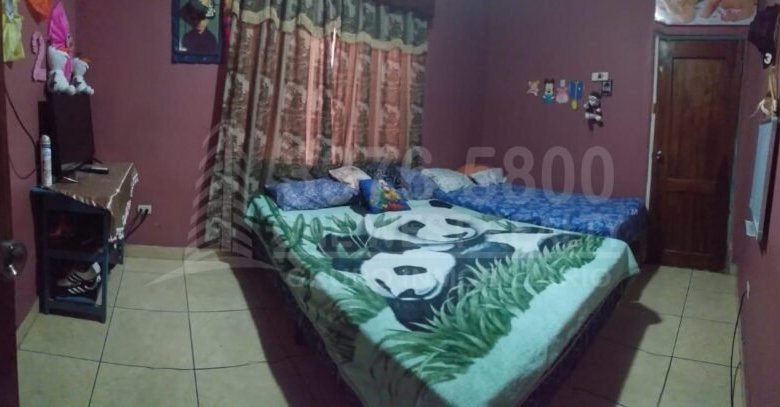 -Venta de Casa en El Progreso Yoro, Honduras 5 habitaciones parqueo techado cerca de la carretera CA-13