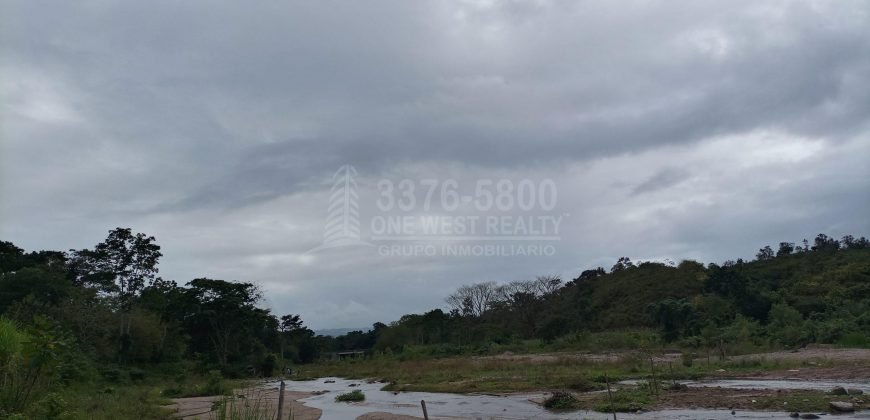 Terreno en venta en Quimistan (25 Manzanas) Santa Barbara Honduras $10,400 Por Mz. ****VENDIDO