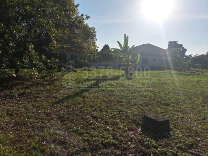 Terreno grande en venta en El Progreso Zona comercial CA-13   VENDIDO