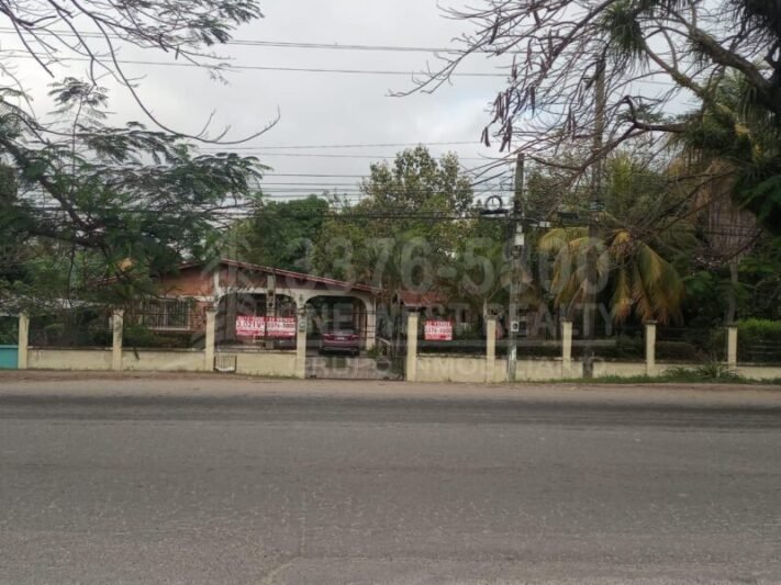 Terreno Comercial el progreso salida a tela
