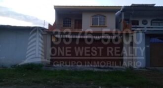 Casas en venta en San Pedro Sula-Barrio Morazán casa amplia de 2 plantas, 4 habitaciones