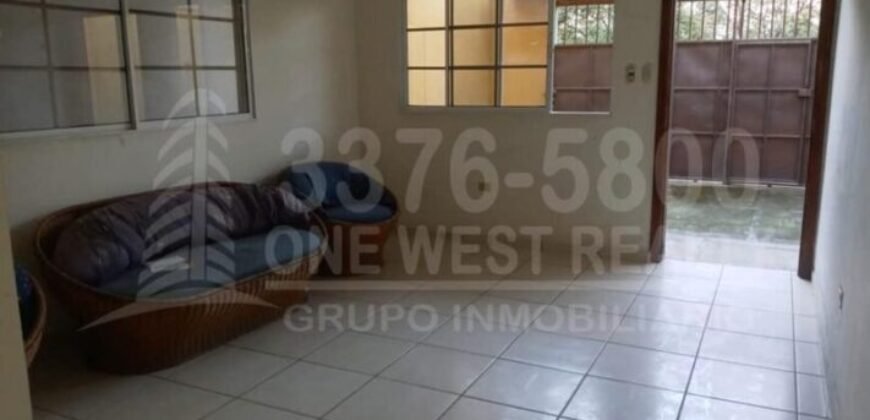 Casas en venta en San Pedro Sula-Barrio Morazán casa amplia de 2 plantas, 4 habitaciones