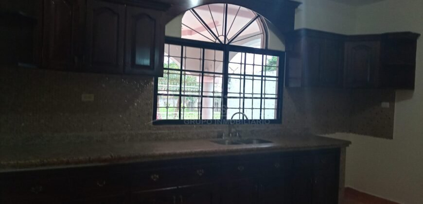 Renta de casa en El Progreso Yoro circuito cerrado ***RENTADA***