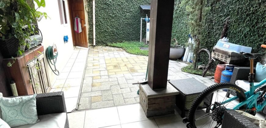 Venta de Townhouse circuito cerrado Jardines del Valle San Pedro Sula