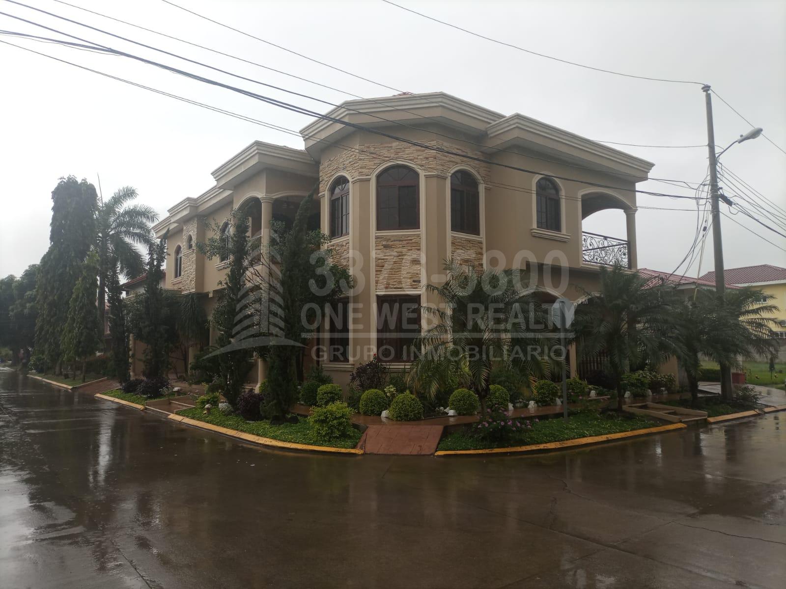 Casa en venta en Residencial Villa Riberalta en La Lima, Cortes