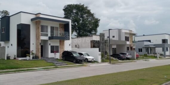 Casas