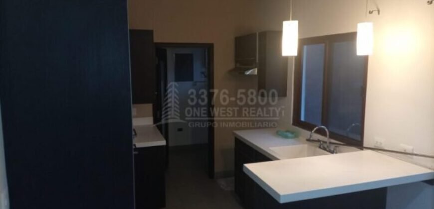 Apartamento En Renta San Pedro Sula Villas del Sol (Cerca de la UNAH) $525