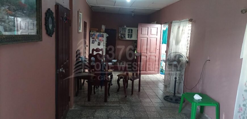 Venta de casa en San Pedro Sula Colonia Aurora VENDIDA***