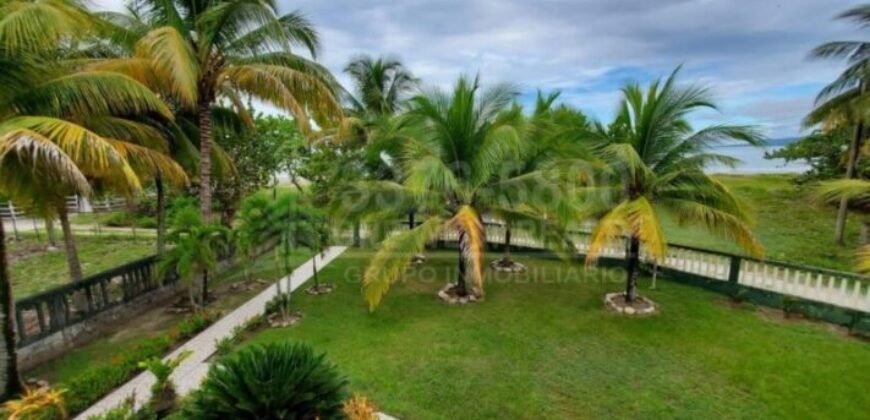 Venta Casa Playa en Omoa Cortes 2 Niveles 3331 v2