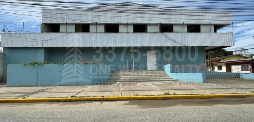 En Venta Iconico Edificio Cine Italia El Progreso Yoro