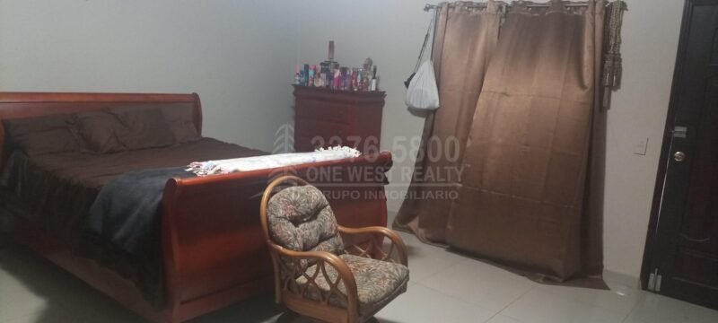 VENTA DE CASAS EN COLONIA MOYA