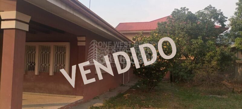 VENTA CASA RES. MOYA