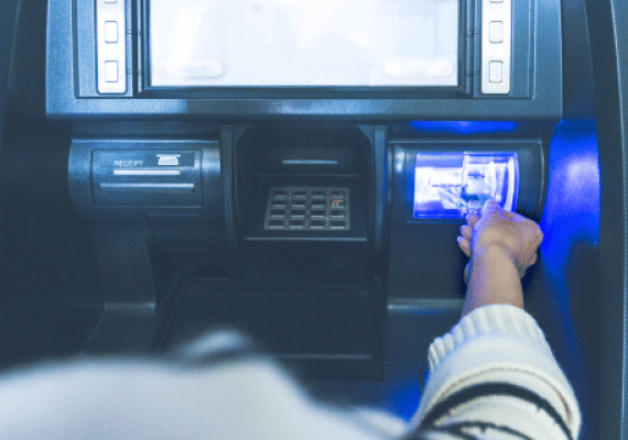 ¿Dónde monitorear las tasas de interés para tarjetas de crédito?