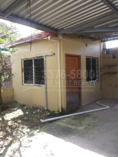 SE VENDE CASA EN EL PROGRESO YORO