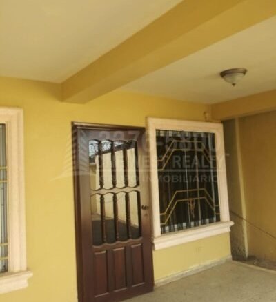 CASA EN VENTA EN EL PROGRESO YORO