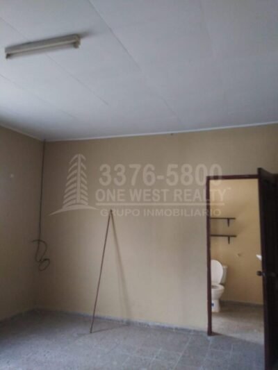 SE VENDE CASA EN EL PROGRESO YORO