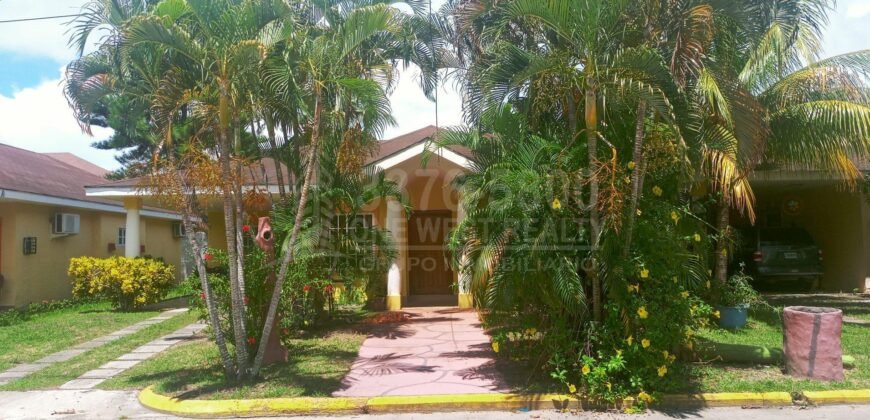 Beachfront Villa for Sale in La Ceiba, Honduras – Palma Real Resort 3 Bed/2Bath
