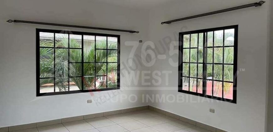 San Pedro Sula Casa en venta Colonia Universidad